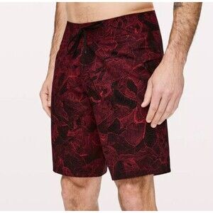 Lululemon Men’s Current State Board Shorts 9" Size 38 Red Black  Swim Trunks